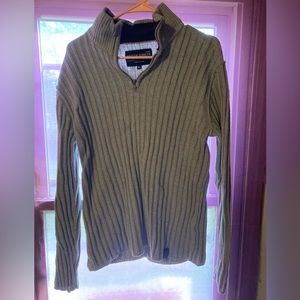 Men’s sweater